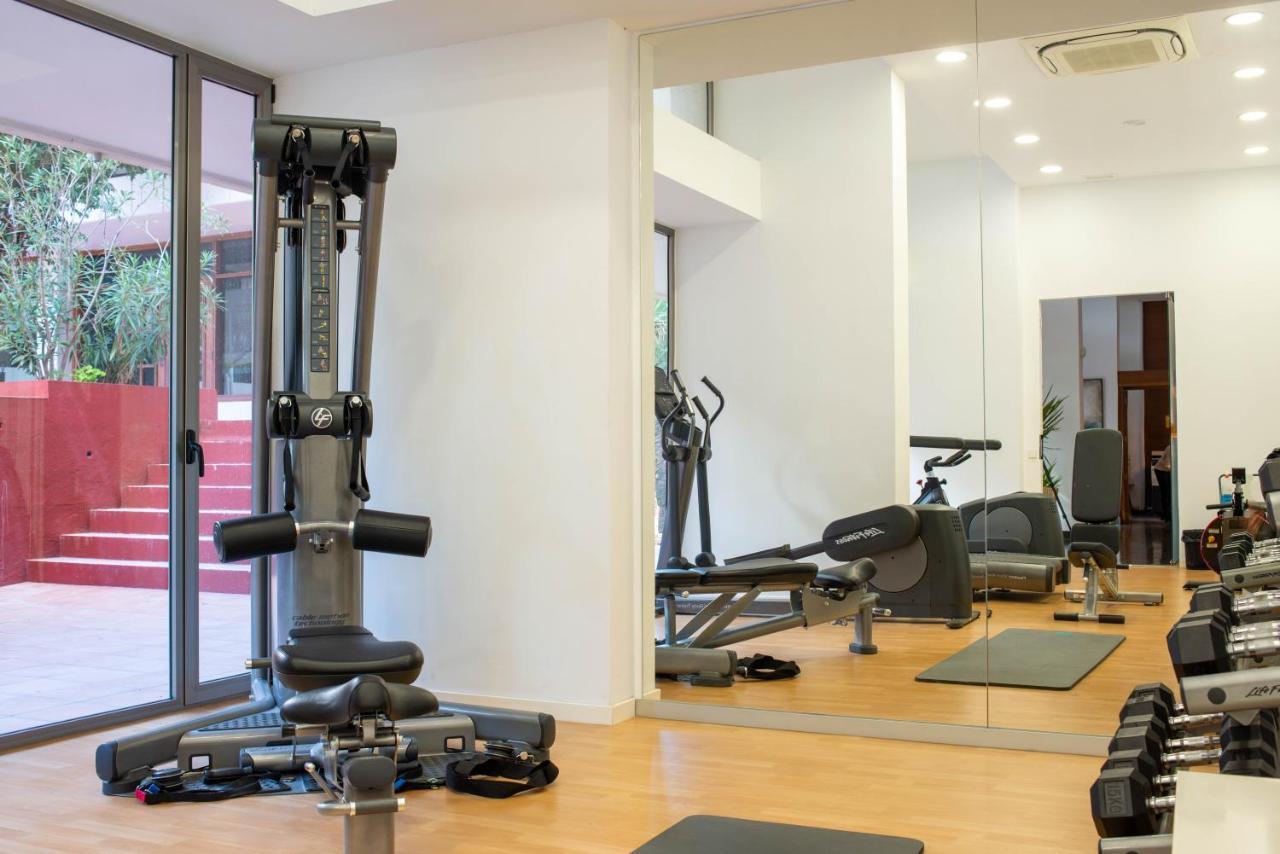 Hotel apartamentowy Llobet 3*