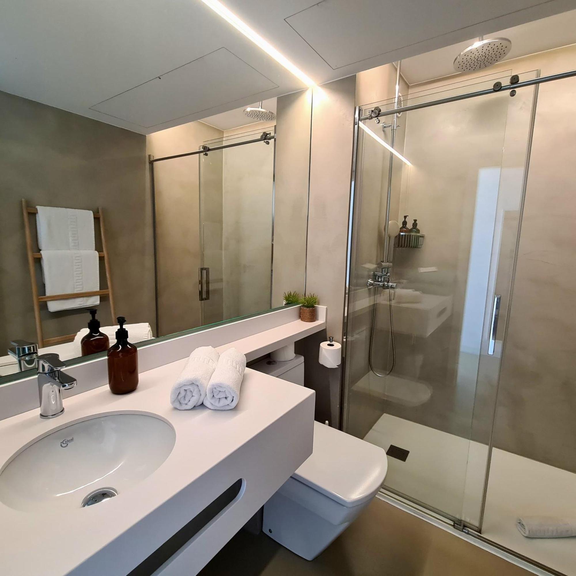 Aparthotel Llobet 3*