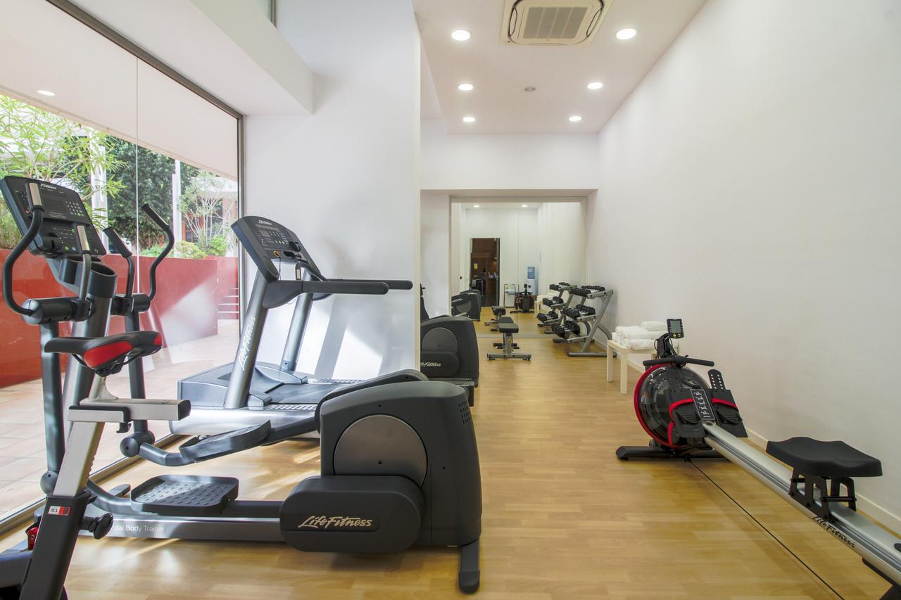 Llobet Apartahotel 3*
